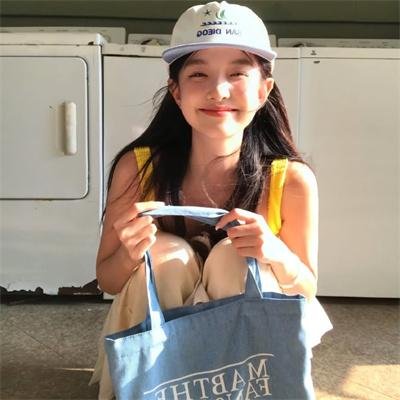 孤苦盲女阿玲
